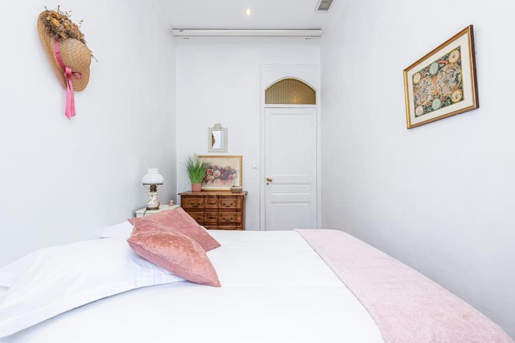 Risso - Comfortable 3 Bedrooms With Balcony 尼斯 外观 照片